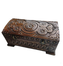 A carved wooden handmade casket, encrusted with metal and beads, 25х12 cm