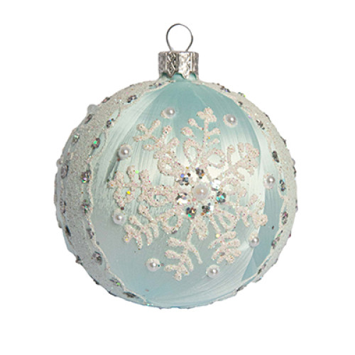 Куля скляна м'ятна, з білим зображенням сніжинки, оздоблена перлинами, ручна робота, 8 см