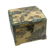 Шкатулка дерев'яна 12*12 (26852)