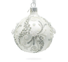 Куля скляна, біла, з рослинним орнаментом, декорована 3D квітами та глітером, ручна робота, 8 см