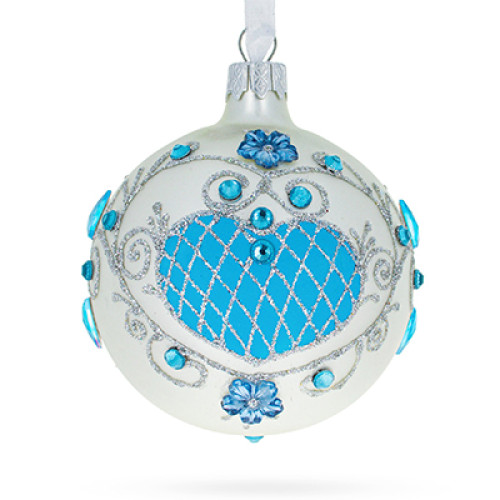 Куля скляна, біла, декорована обємними блакитними квітами, стразами та глітером, ручна робота, 8 см