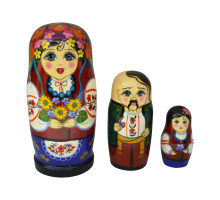 Дерев'яна розписна лялька в традиційному українському одязі з соняшниками в руках, набір з 3-х шт, "Козачка",  12,5 см