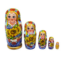 Дерев'яна розписна лялька в традиційному українському одязі з соняшниками в руках, набір з 5-и шт,"Українка", 15 см