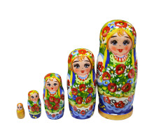 Дерев'яна розписна лялька в традиційному українському одязі з вінком із маків, набір з 5-и шт, "Українка", 15 см