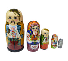 Дерев'яна розписна лялька в традиційному українському одязі, набір з 5-х шт "Українська сім'я" 17,5 см